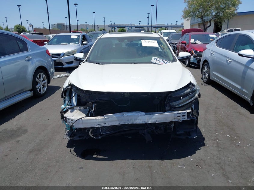 2019 Honda Insight Touring VIN: 19XZE4F98KE032579 Lot: 45329539
