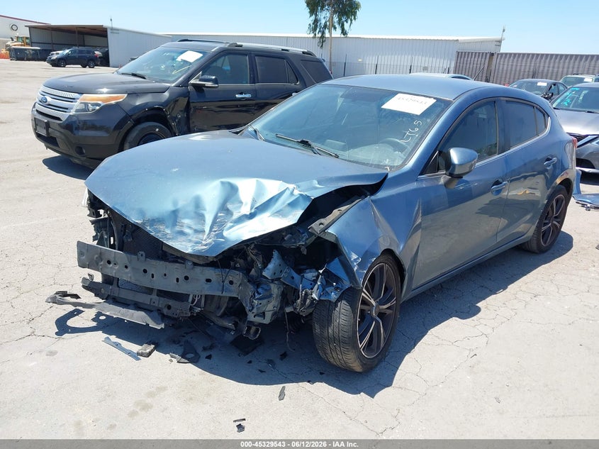 2014 Mazda Mazda3 I Touring VIN: JM1BM1L79E1168717 Lot: 45329543