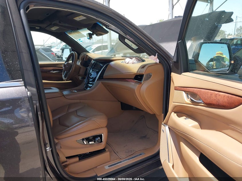 CADILLAC ESCALADE - zdjęcie 5