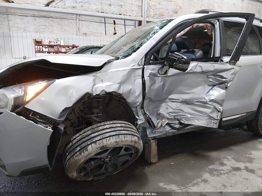 2015 Subaru Forester 2.0Xt Touring VIN: JF2SJGUC8FH402542 Lot: 45329568