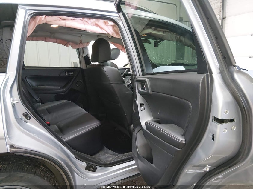 2015 Subaru Forester 2.0Xt Touring VIN: JF2SJGUC8FH402542 Lot: 45329568