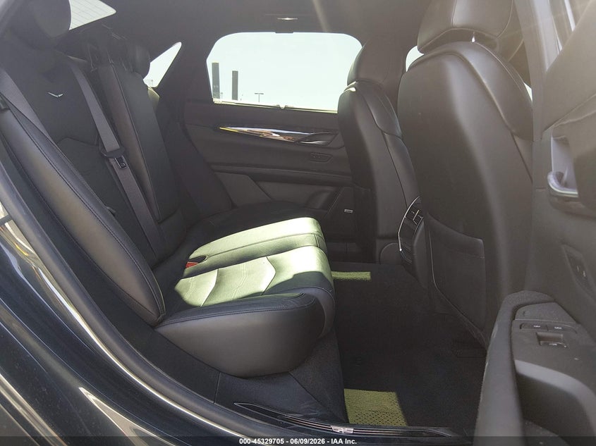 2017 CADILLAC CT6 auction photo 8