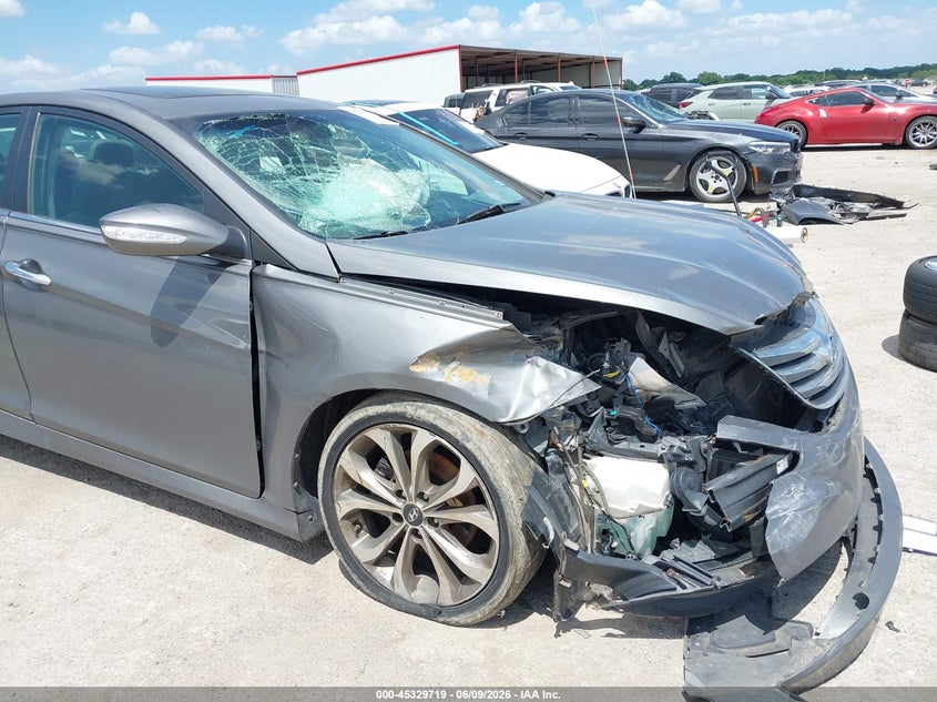 2014 HYUNDAI SONATA auction photo 6