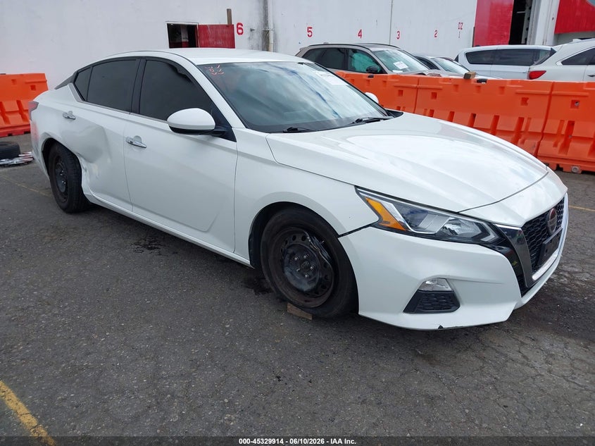 2020 Nissan Altima