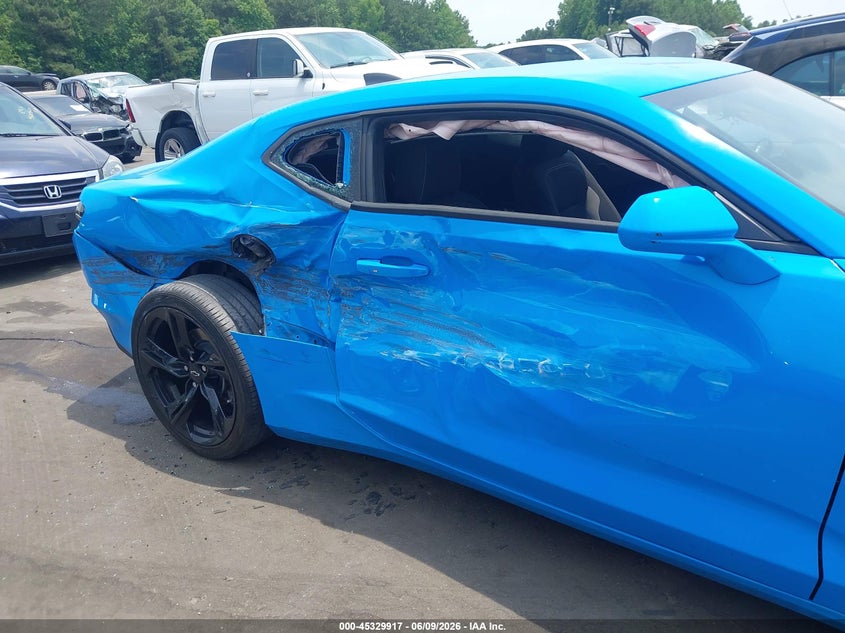 2023 CHEVROLET CAMARO auction photo 6