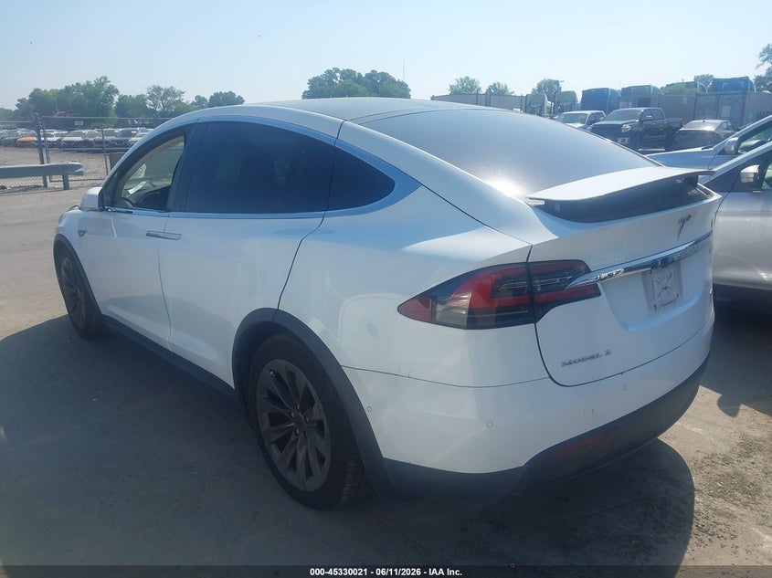 2016 Tesla Model X VIN: 5YJXCBE2XGF003494 Lot: 45330021