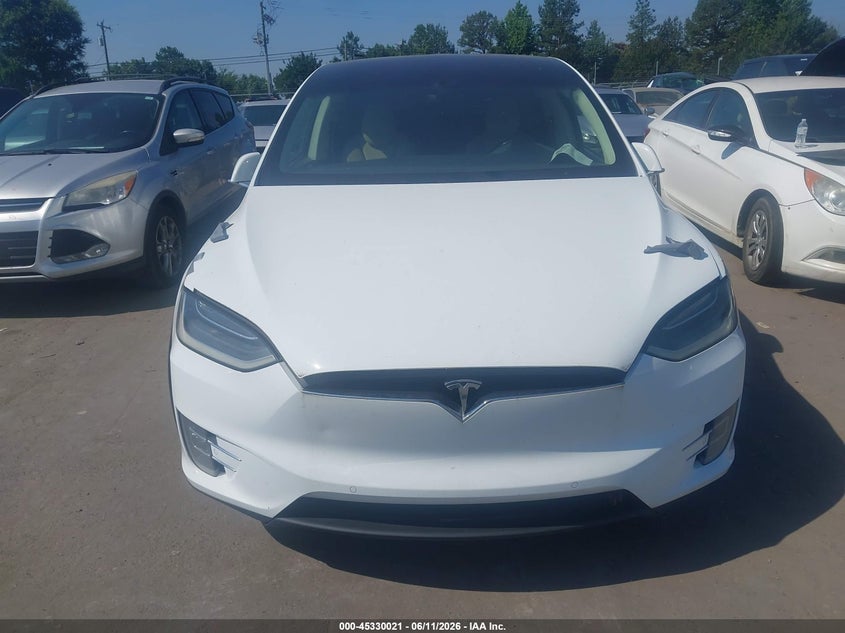 2016 Tesla Model X VIN: 5YJXCBE2XGF003494 Lot: 45330021