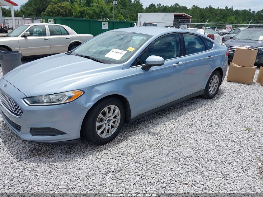 2016 Ford Fusion, Normal Wear & Tear, IAAI, VIN 3FA6P0G75GR254554 — photo 2
