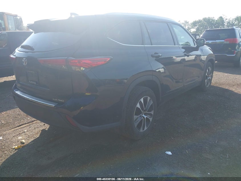 2020 TOYOTA HIGHLANDER auction photo 4