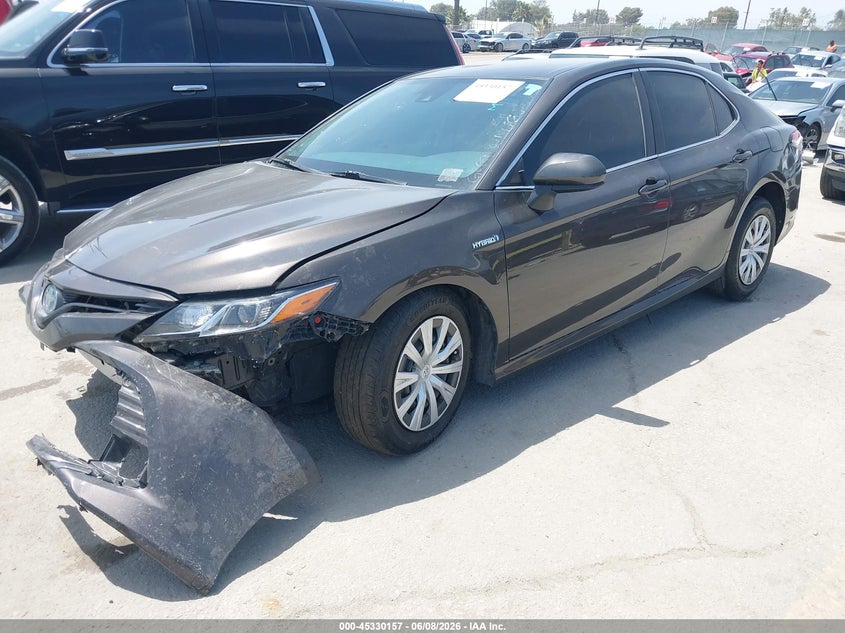 Vin: 4t1c31ak9lu530647, lot: 45828095, toyota camry le hybrid 20202