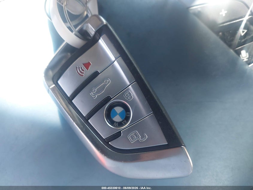 2021 BMW X7 xDrive40I VIN: 5UXCW2C07M9G93011 Lot: 45330610