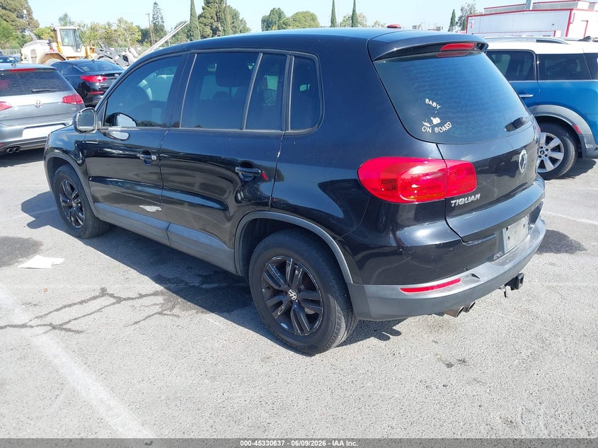2012 VOLKSWAGEN TIGUAN auction photo 3