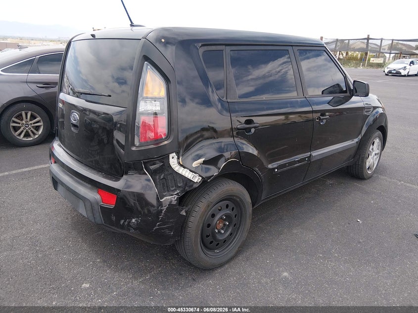 2011 KIA SOUL auction photo 4
