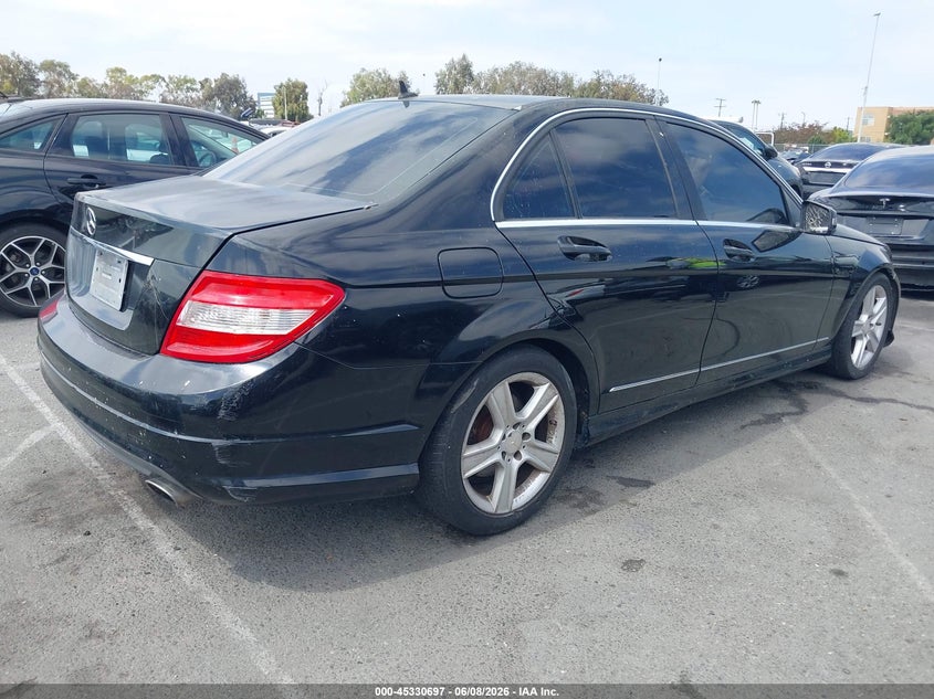 2010 MERCEDES-BENZ C 300 auction photo 4