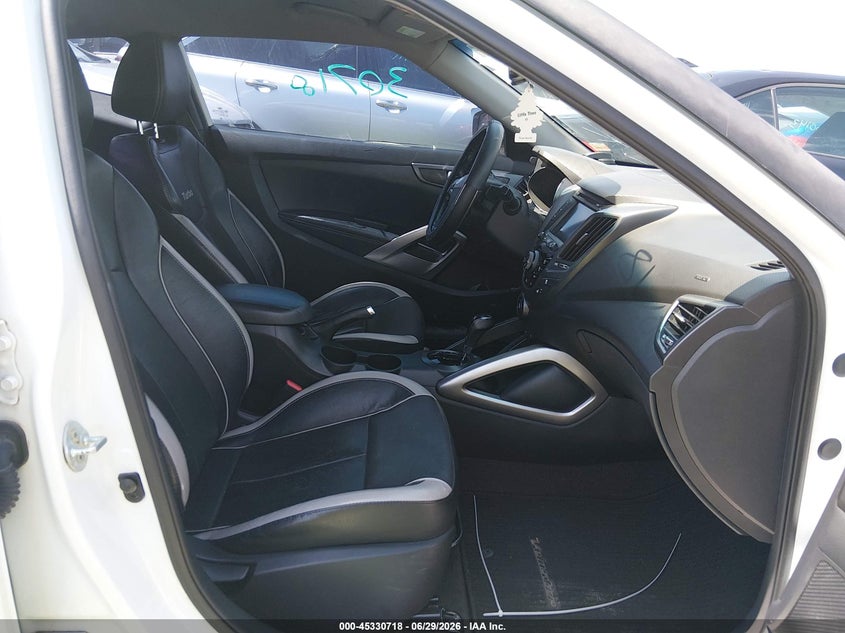 HYUNDAI VELOSTER 2013 VIN KMHTC6AE3DU156402