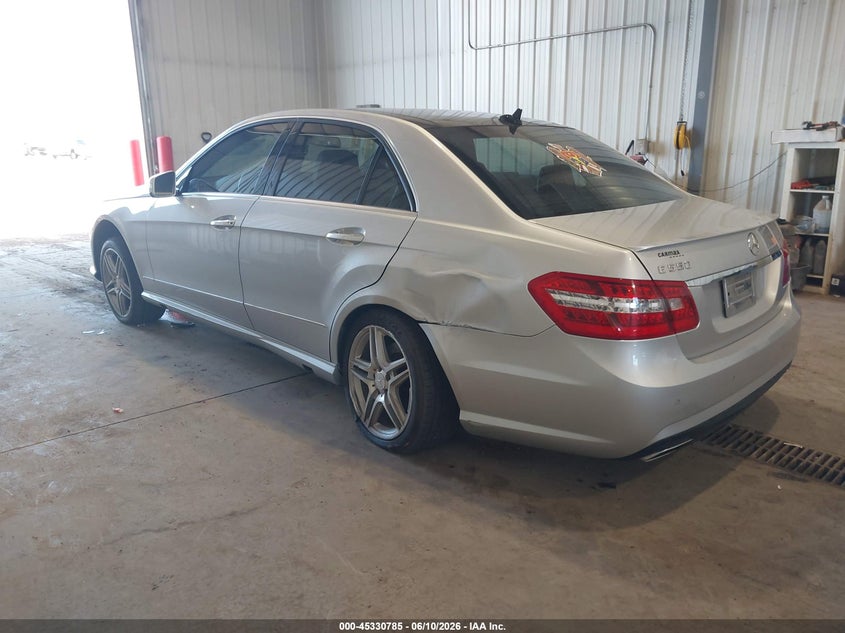 2011 MERCEDES-BENZ E 550 auction photo 3