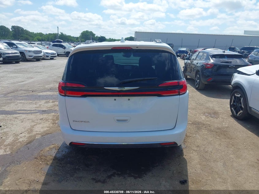 CHRYSLER PACIFICA - zdjęcie 16