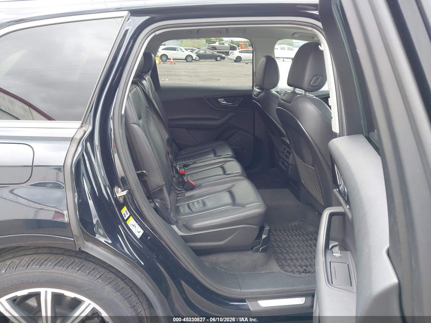 2017 AUDI Q7 auction photo 8