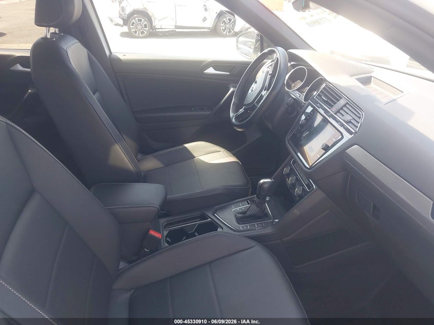 AtlanticExpress - Volkswagen Tiguan