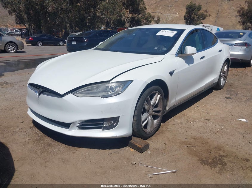 2016 Tesla Model S 5YJSA1E17GF123402 photo 1