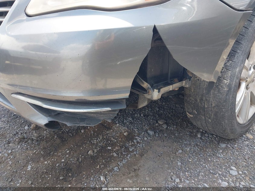 2013 CHRYSLER 200 auction photo 6