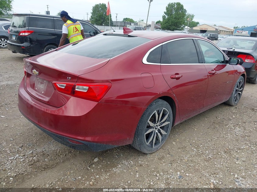 2017 CHEVROLET MALIBU auction photo 4