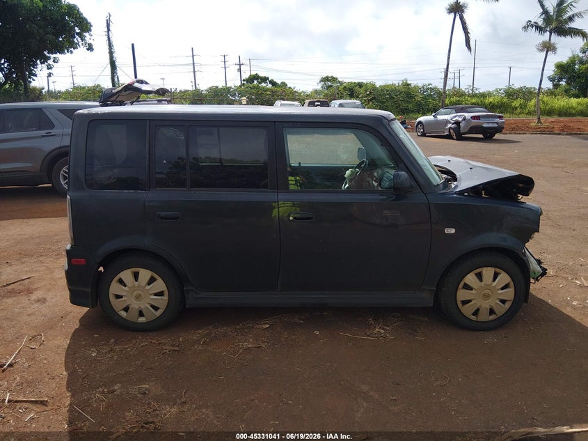 2006 SCION XB · Фото 14