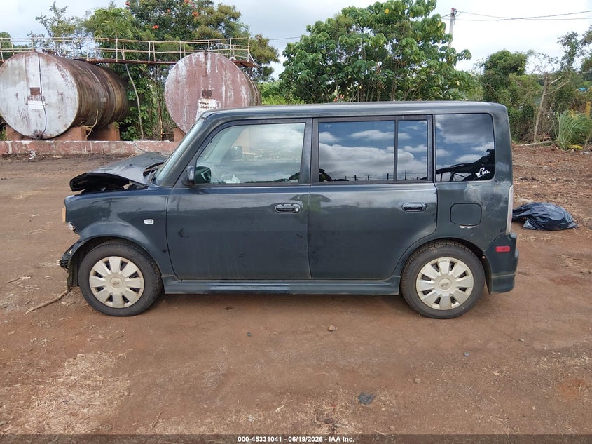 2006 SCION XB · Фото 15
