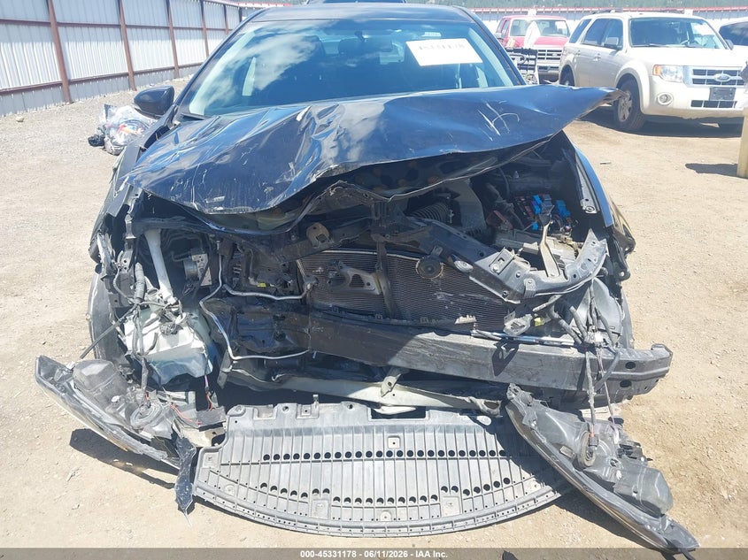 2016 TOYOTA COROLLA auction photo 6