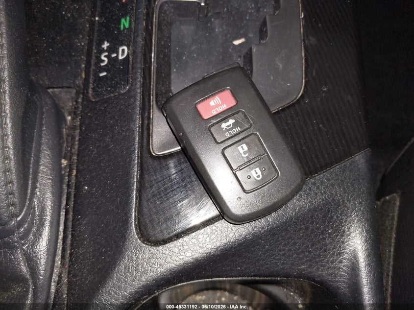 TOYOTA RAV4 HYBRID 2018 VIN JTMJJREV4JD246070