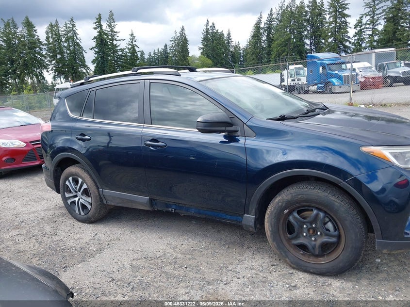 2017 TOYOTA RAV4 LE — Photo 13