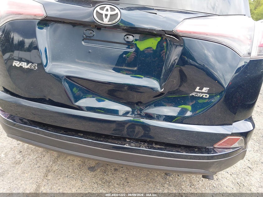 2017 TOYOTA RAV4 LE — Photo 6