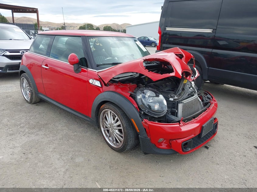 Vin: wmwsv3c5xdt396930, lot: 45829309, mini hardtop cooper s 2013 img_1
