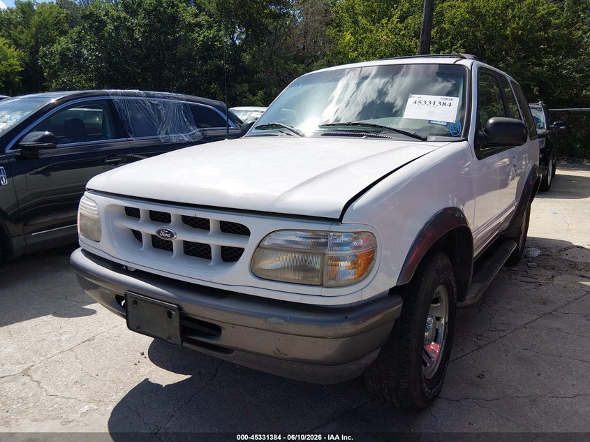 1FMYU22X4WUC33017 1998 Ford Explorer Sport photo 1