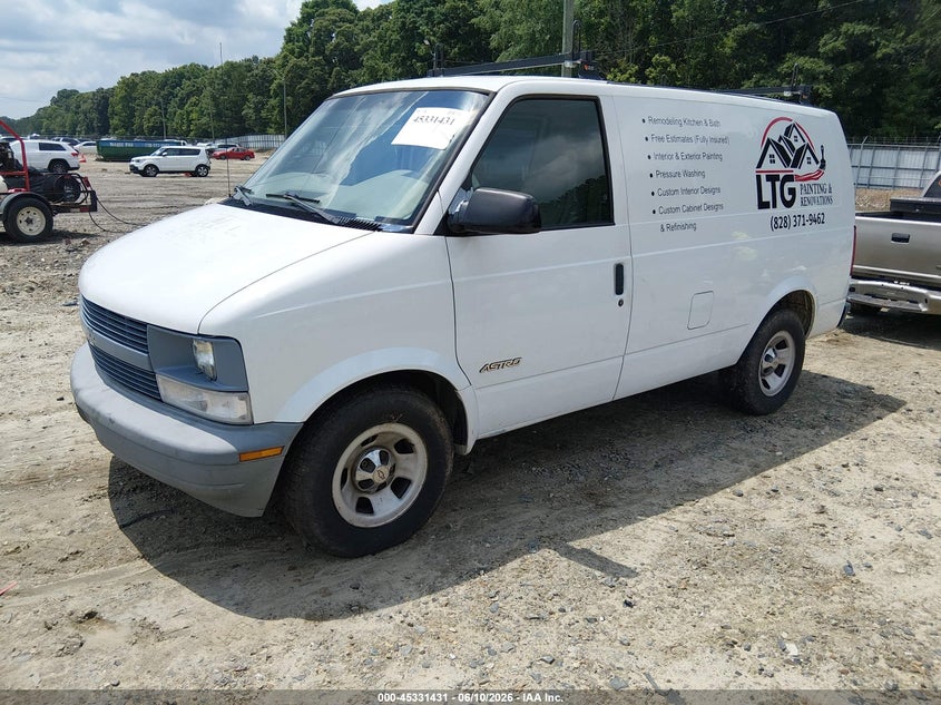 2002 CHEVROLET ASTRO auction photo 2