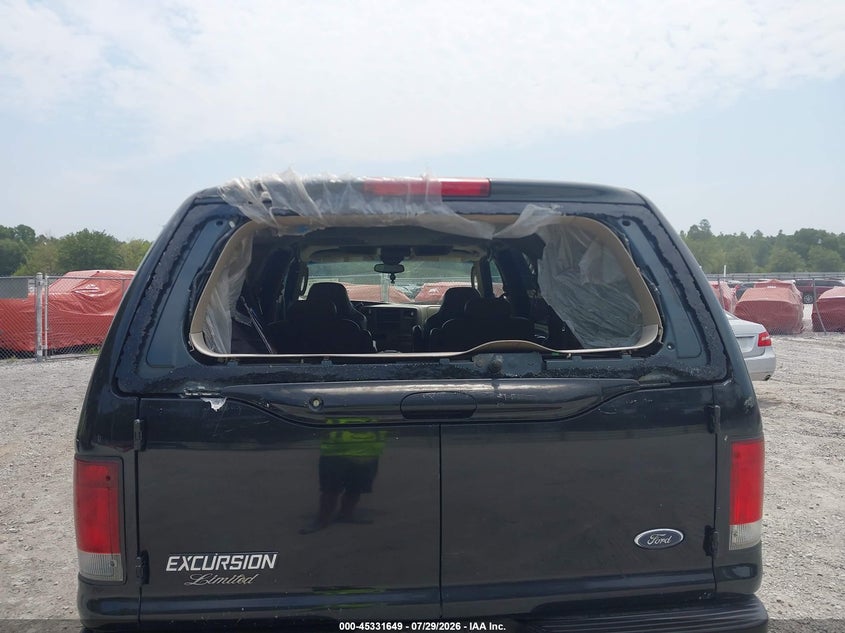 2005 FORD EXCURSION auction photo 6