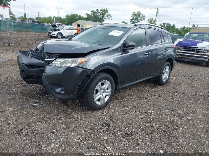 Vin: jtmbfrev9fd172559, lot: 45829602, toyota rav4 le 20152