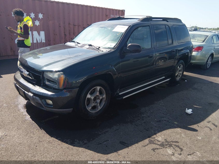 2006 CHEVROLET TRAILBLAZER EXT auction photo 2