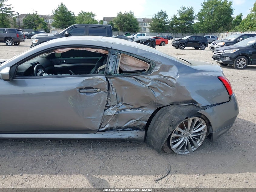 2011 INFINITI G37X auction photo 6