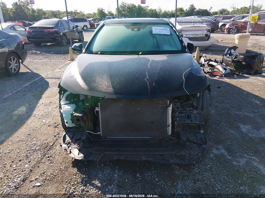 TOYOTA CAMRY - zdjęcie 13