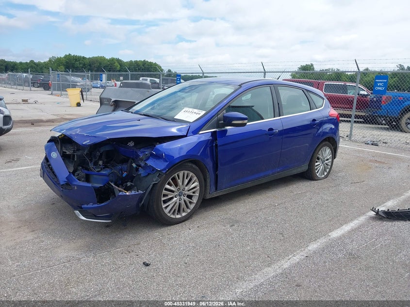 Vin: 1fadp3n27fl252706, lot: 45829885, ford focus titanium 20152