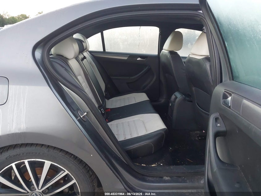 2016 VOLKSWAGEN JETTA auction photo 8