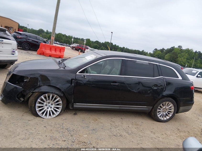 2010 Lincoln Mkt VIN: 2LMHJ5FR0ABJ10596 Lot: 45332025