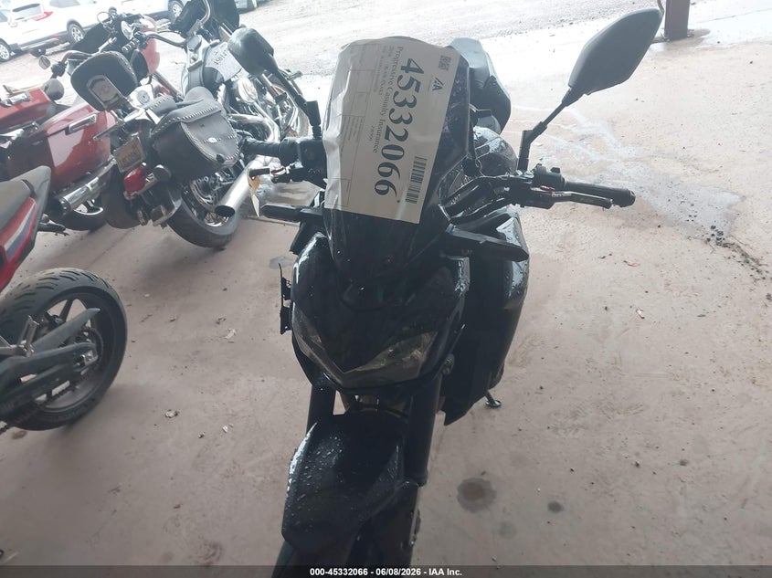 2018 KAWASAKI ZR900 auction photo 5