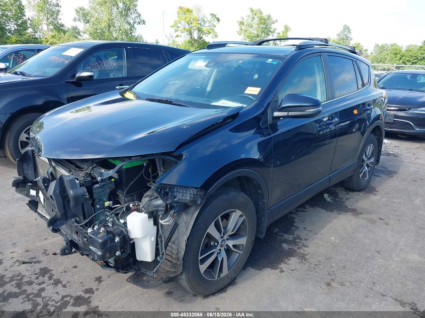 2018 Toyota Rav4 Xle JTMRFREV4JJ245250 photo 1
