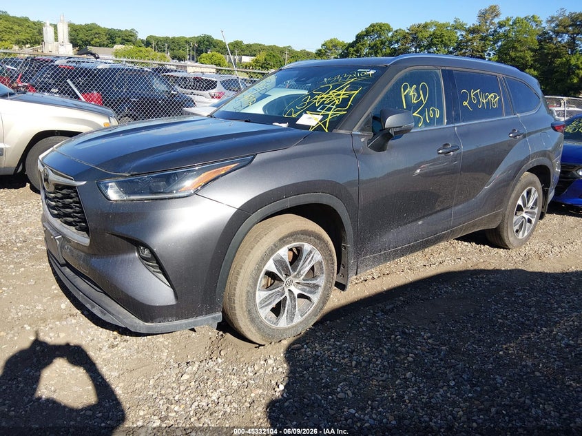 Vin: 5tdhzrbhxms528700, lot: 45830040, toyota highlander xle 20212