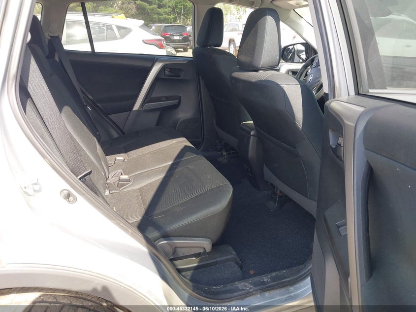 2018 TOYOTA RAV4 auction photo 8