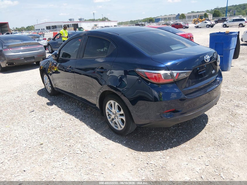 2018 TOYOTA YARIS IA auction photo 3