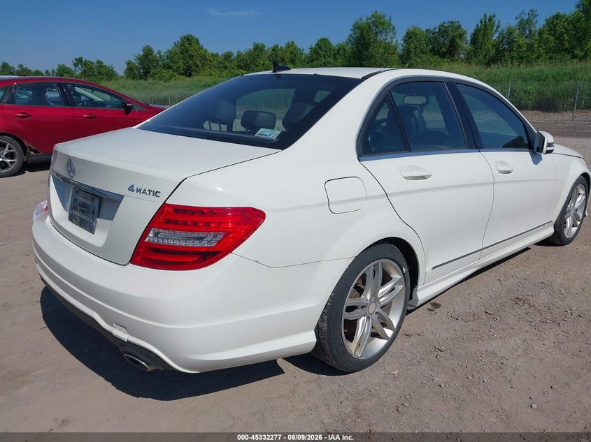 Vin: wddgf8bb1cr207187, lot: 45830213, mercedes-benz c 300 sport 4matic 20124