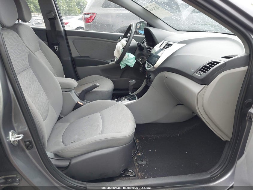 2013 HYUNDAI ACCENT auction photo 5